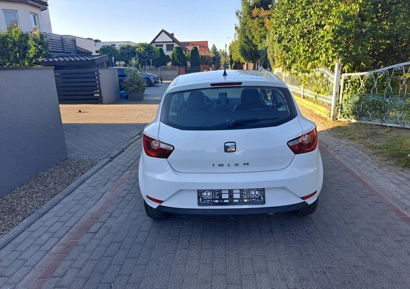 Seat Ibiza cena 23900 przebieg: 98785, rok produkcji 2014 z Witkowo małe 154